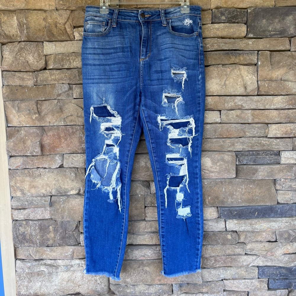 Cello Blue Ankle Cropped Distressed Jeans